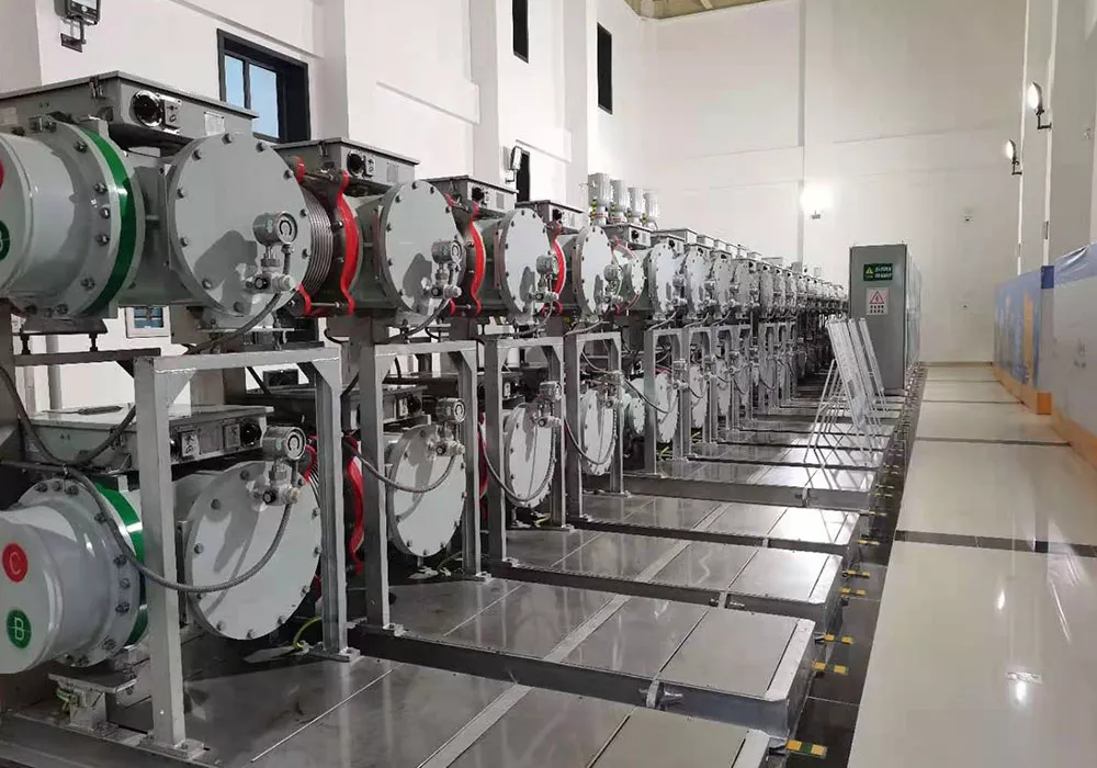 110kV GIS安装完成